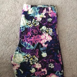Lularoe TC floral leggings